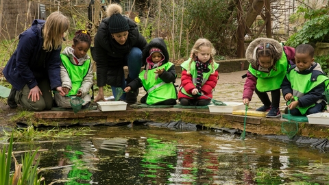 Centre for Wildlife Gardening outdoor education (credit Penny Dixie)