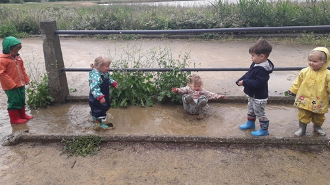 Muddy puddles at Nature Tots Woodberry Wetlands