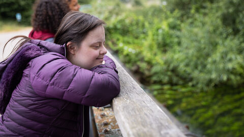 People looking over the bridge at Walthamstow Wetlands