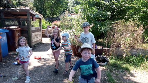 children running